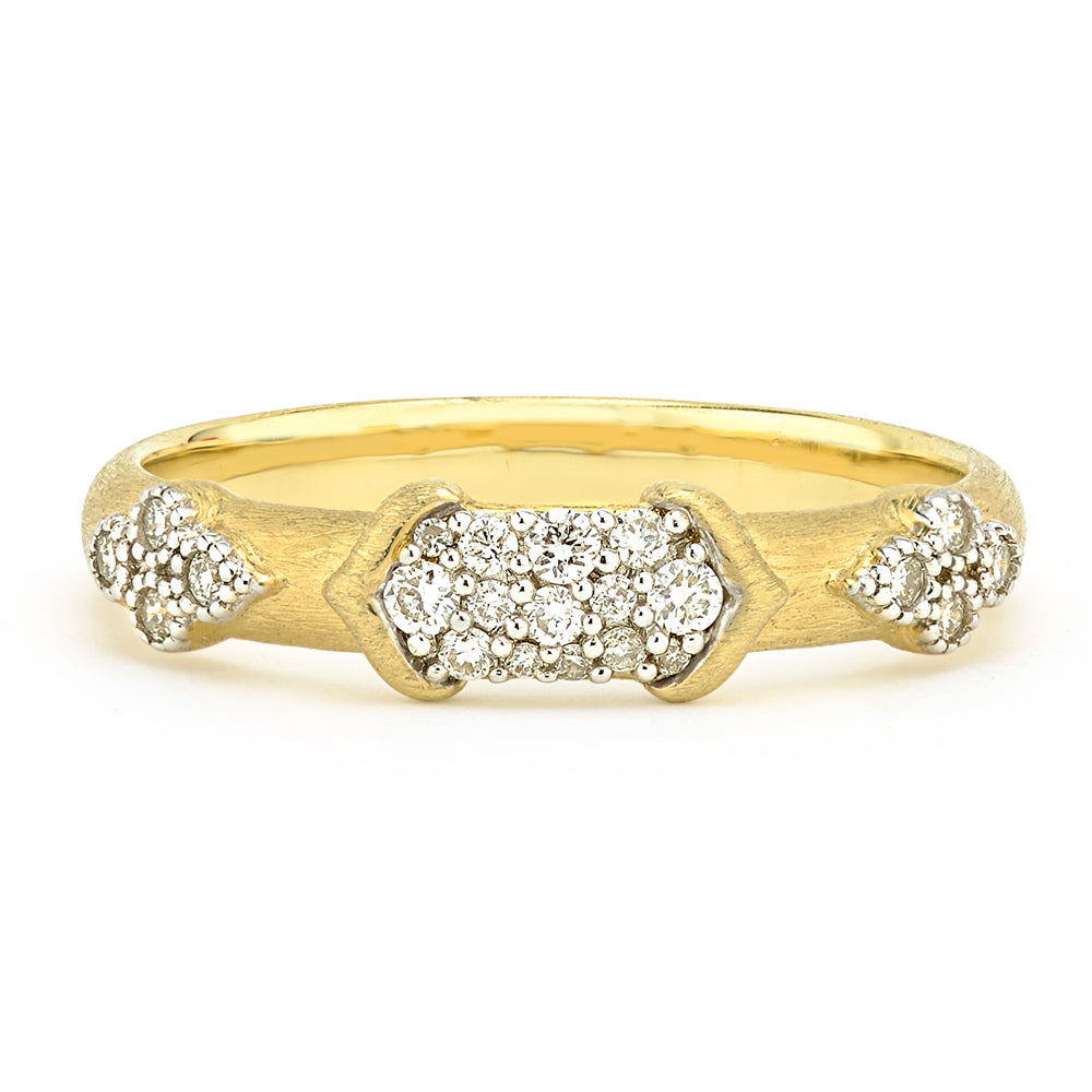 gold band with small diamonds creating shapes